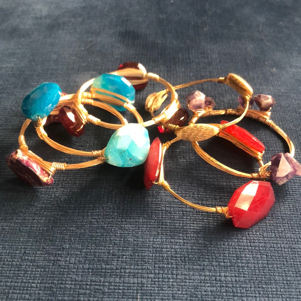 LARGE STONE BANGLE SET